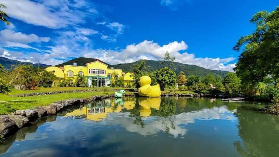 瑞穂郷 依比鴨鴨水岸會館 Ducking House Bed & Breakfast エクステリア 写真