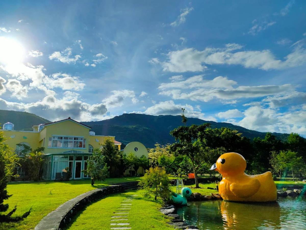 瑞穂郷 依比鴨鴨水岸會館 Ducking House Bed & Breakfast エクステリア 写真