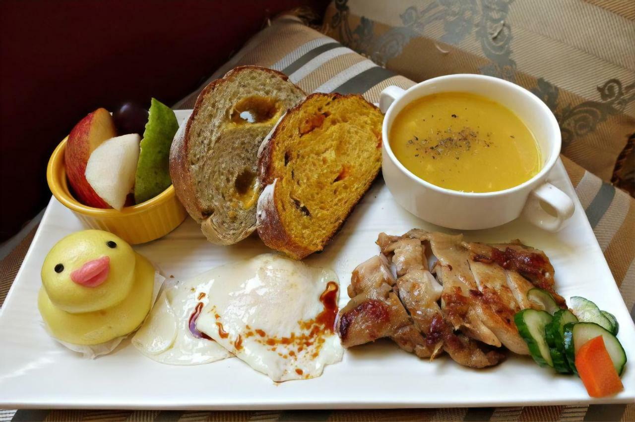 瑞穂郷 依比鴨鴨水岸會館 Ducking House Bed & Breakfast エクステリア 写真